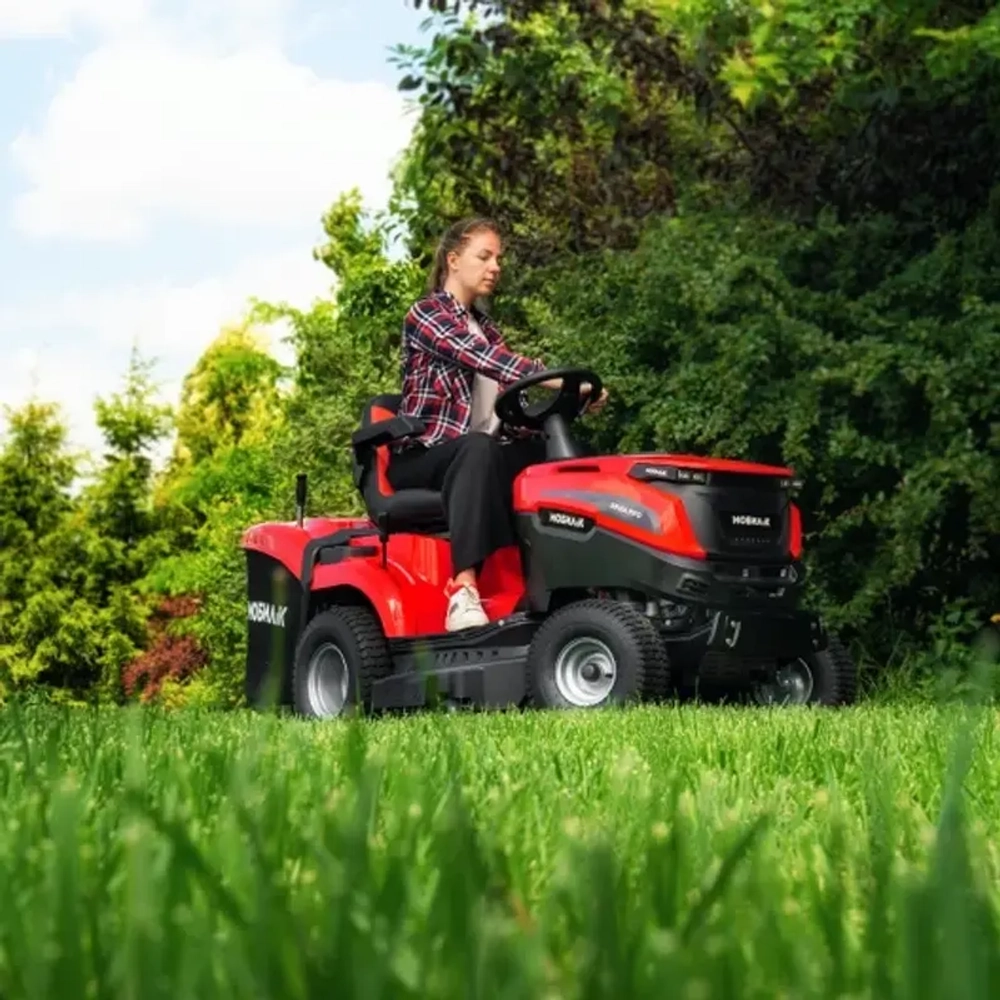 Мобил К XP104 ПРО садовый трактор бензиновый MBK0036334