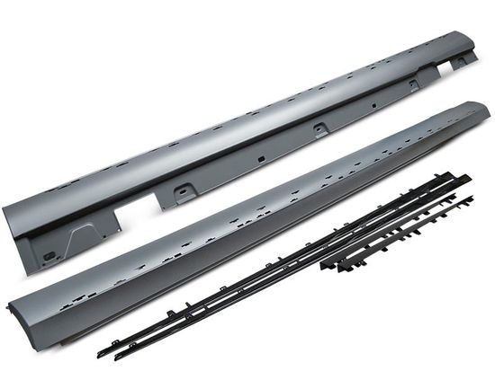 Накладки на пороги E63 AMG STYLE GLOSSY для Mercedes E W213