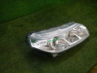 Фара правая Suzuki Vitara 2 (2014-2019) галоген