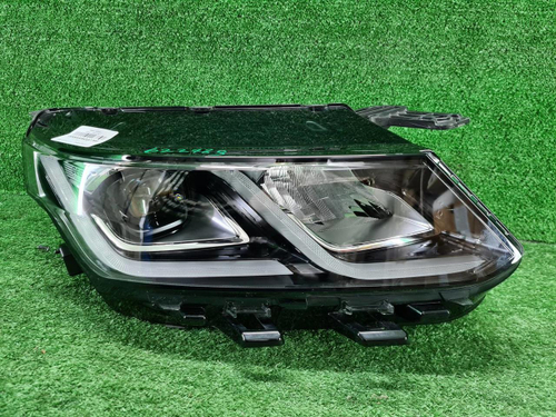 Фара правая Geely Coolray (2019-2023) LED