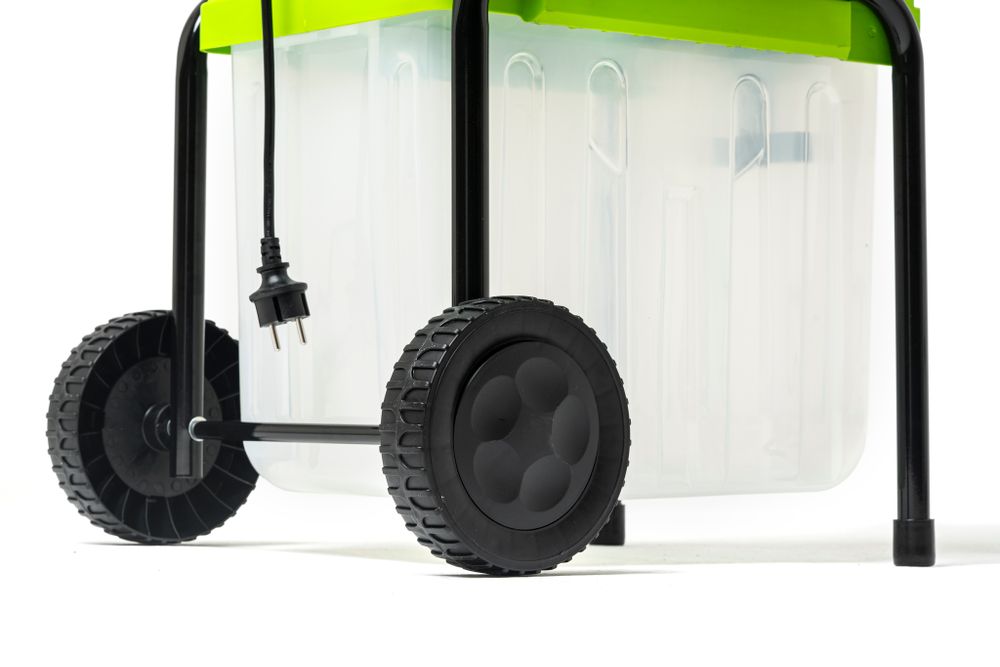 Электрический садовый измельчитель Greenworks GACSB, 2206707,200v, 2500 Вт с контейнером