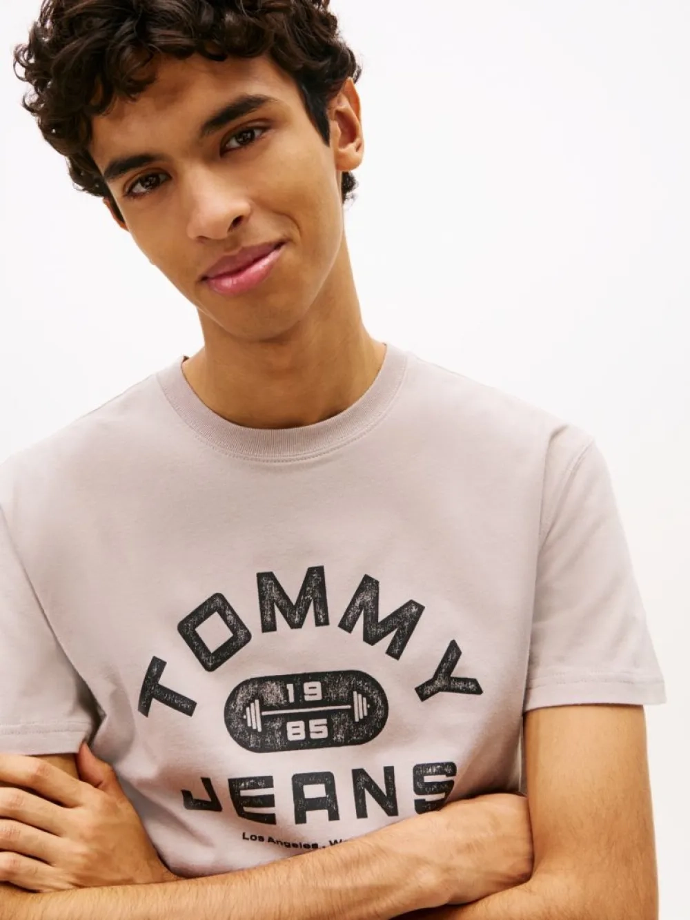 Футболка мужская TOMMY JEANS TJM REG TJ GYM SS TE