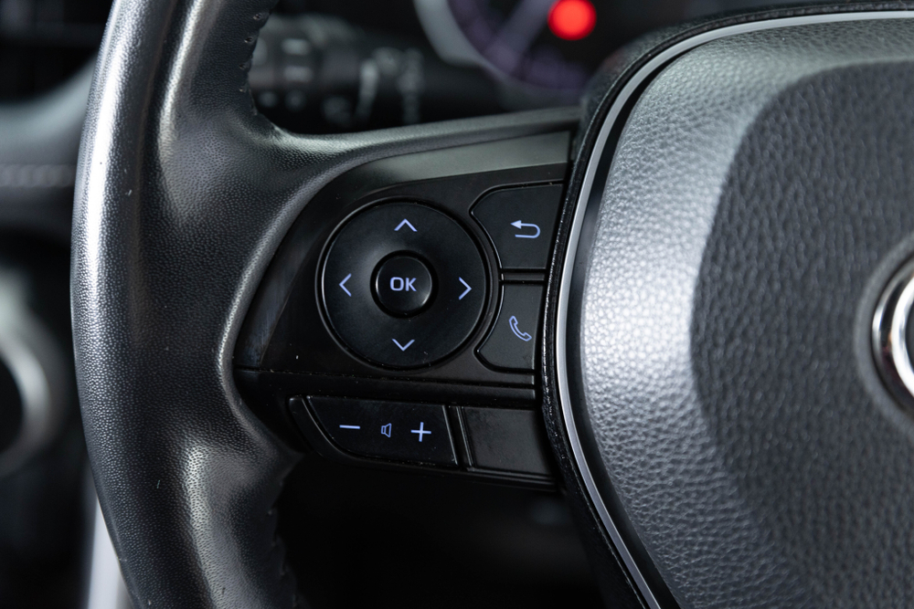 Toyota RAV4, 2019 год