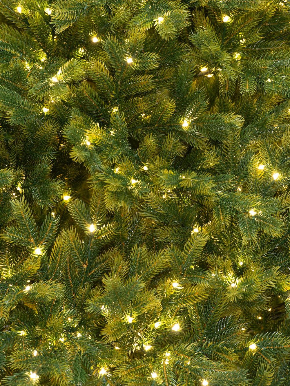 Елка с гирляндой «Эрмитажная» (Литая хвоя) 270 см / 2,7 м