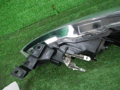 Фара правая Mazda 6 GH (2007-2013) ксенон