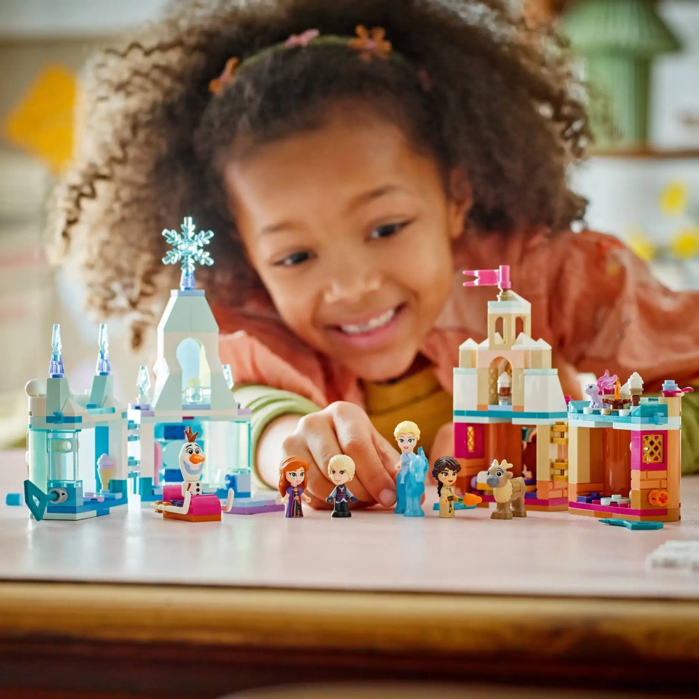 Конструктор LEGO Disney 43278 Мини-замок Эренделл и ледовый дворец Эльзы