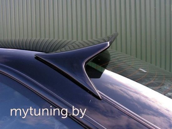 Спойлер на заднее стекло Nissan 200SX
