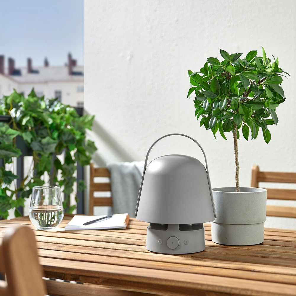 IKEA VAPPEBY  (ИКЕА ВАППЕБЙ)  -  Лампа с динамиком bluetooth, уличная/серая