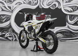 Мотоцикл SHARMAX Expert Pro 300 2T Husq Edition