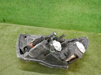 Битая Фара правая Lada Vesta (2015-2022) галоген