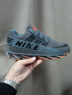 Кроссовки Nike Wot