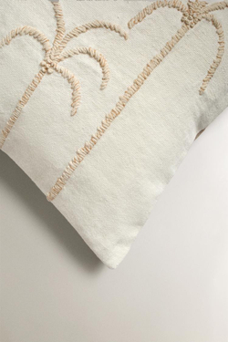 ZARA HOME ЛЬНЯНОЙ ЧЕХОЛ ДЛЯ ДЕКОРАТИВНОЙ ПОДУШКИ С ВЫШИВКОЙ «ПАЛЬМЫ», КРЕМОВЫЙ