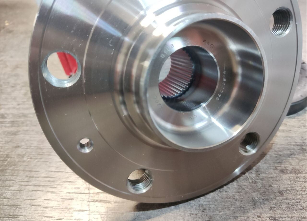 Подшипник ступицы в сборе VAG 713610980 85мм