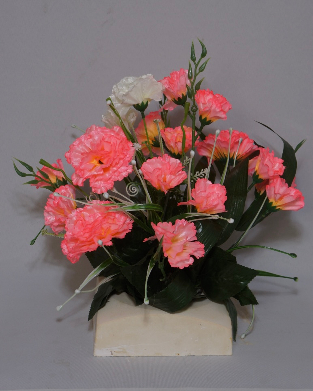 Полянка ритуальная утяжеленная на постаменте