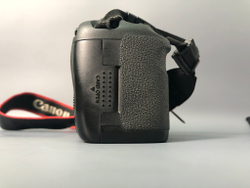 Canon EOS 7D, 85000 кадров пробега.