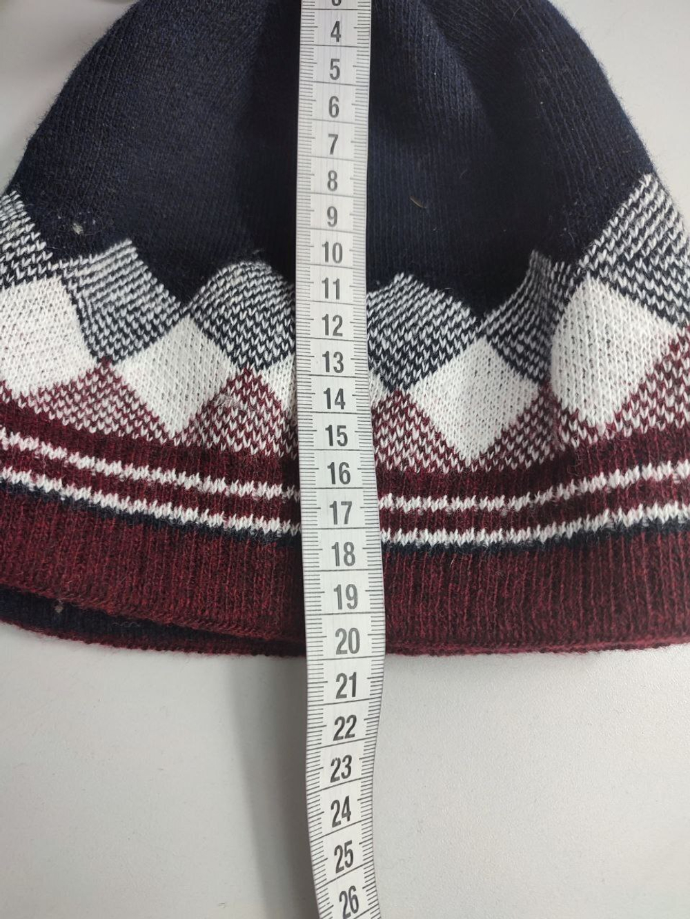 Шапка стильная