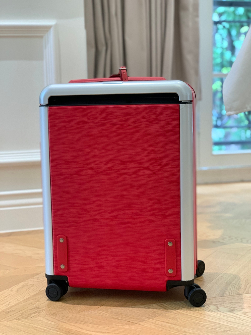 Louis Vuitton Horizon 55 Suitcase