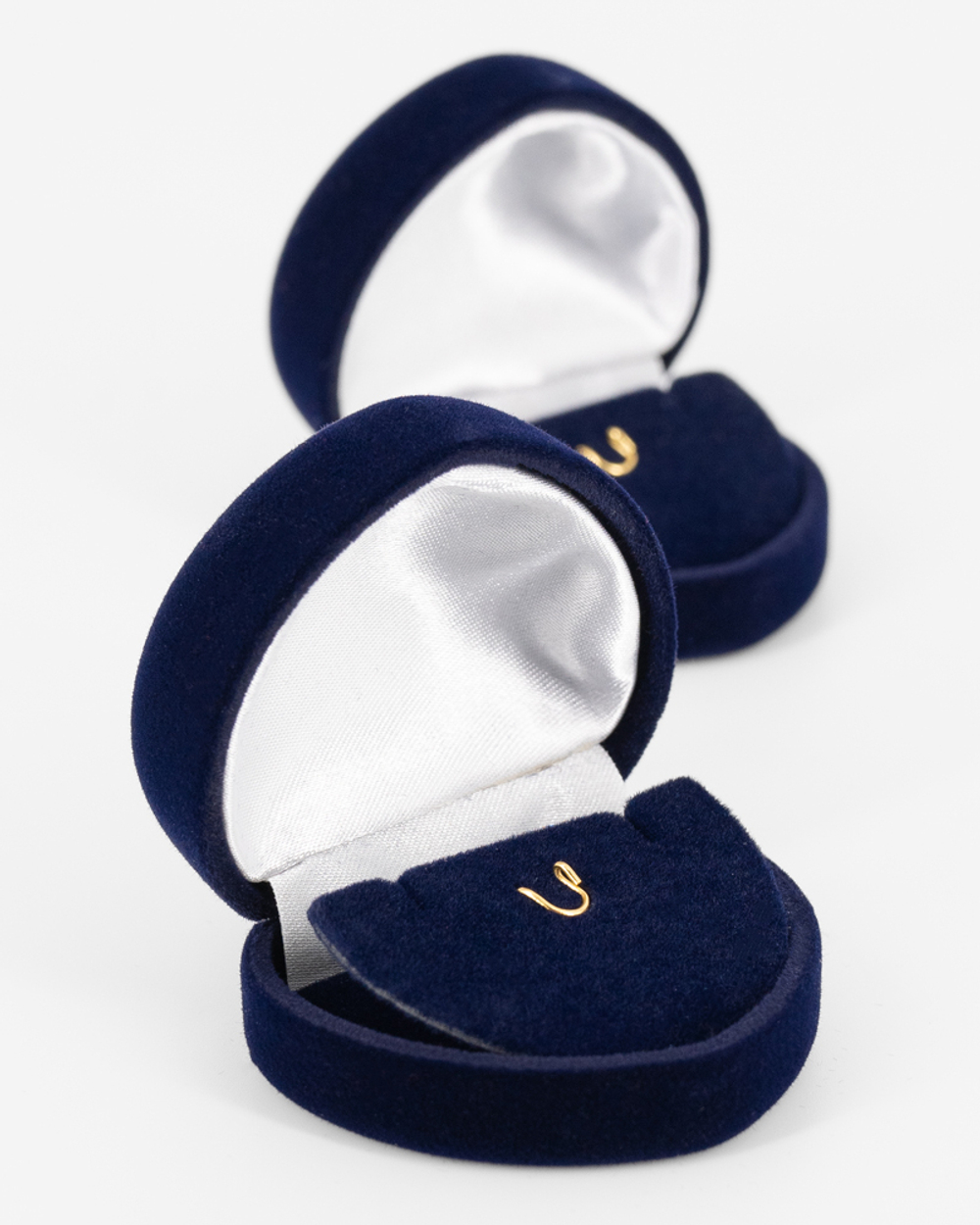 Бархатистый футляр-сердечко для романтического подарка