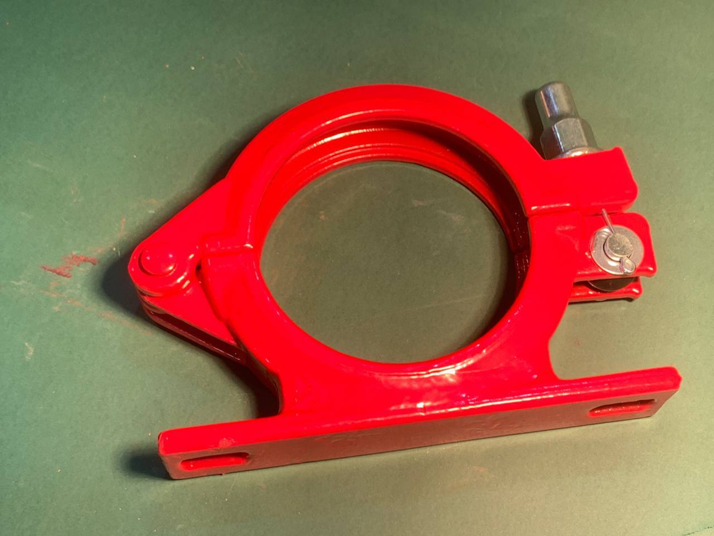 Хомут бетоновода SANY DN125 (148 мм) болтовой на площадке A810301011357