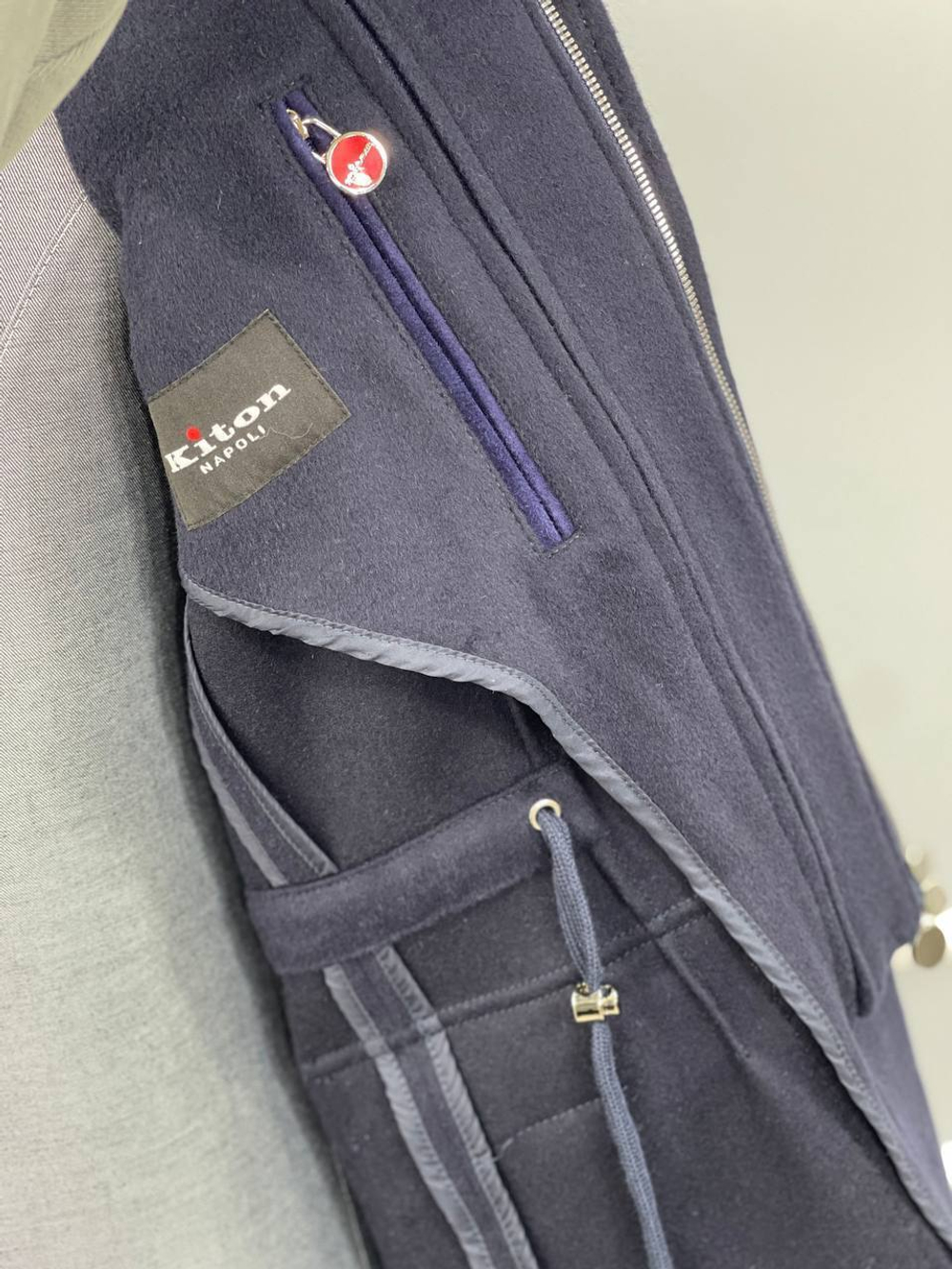 Кашемировая ветровка Kiton
