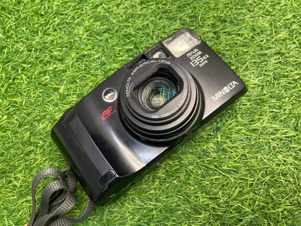 Minolta Riva Zoom 135EX