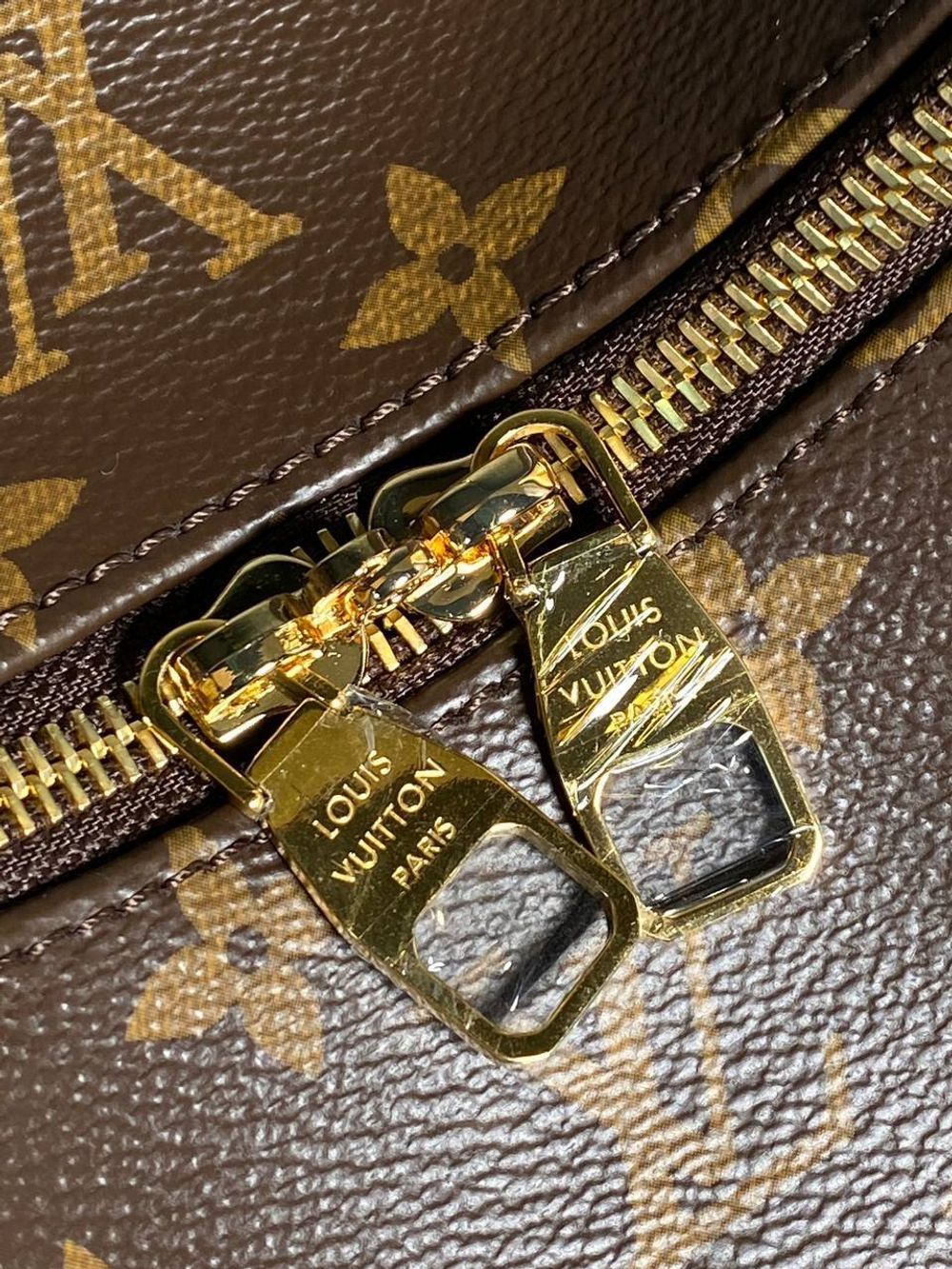 Сумка Louis Vuitton
