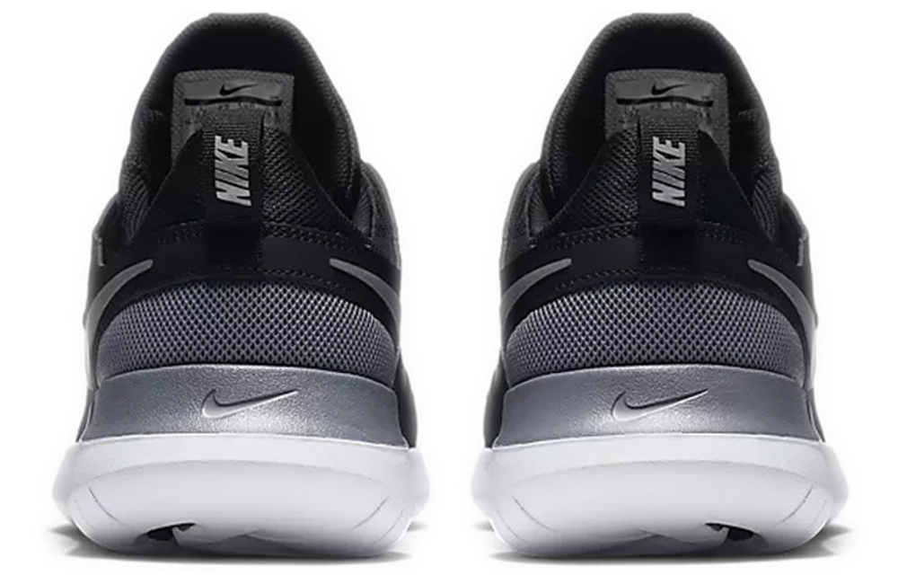 Кроссовки Nike Tessen