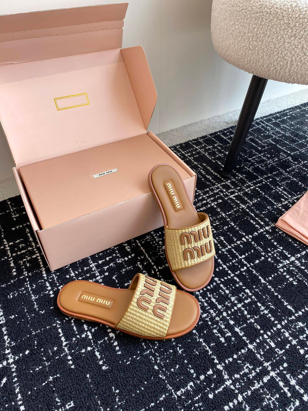 Miu Miu Slide (2 colors)