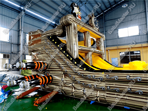 Надувной корабль "Пират Черная Борода"