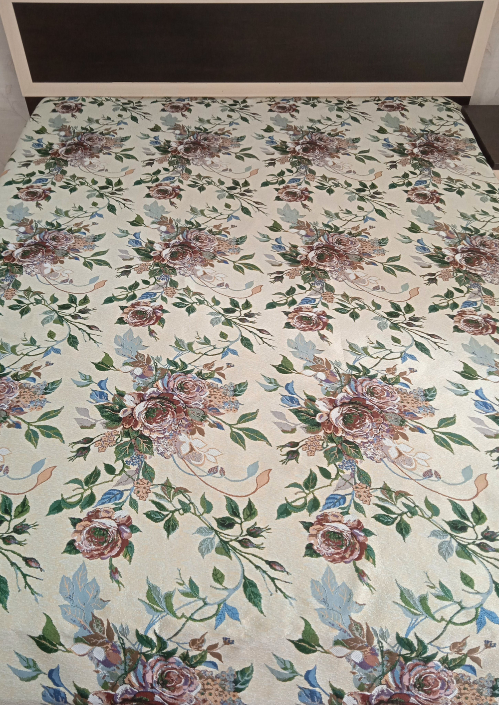 Покрывало гобеленовое Плетистая роза 1,5-спальный (150х200)