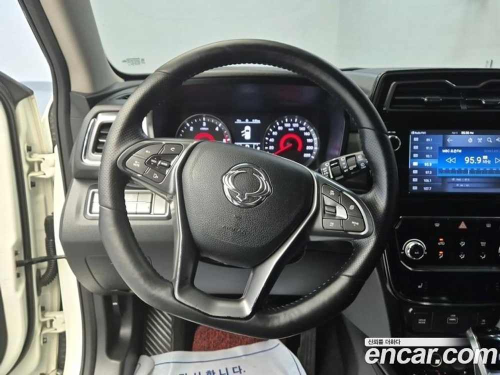 KG Mobility (Ssangyong) Very New Tivoli Дизель 1.6 2WD (12.2019)