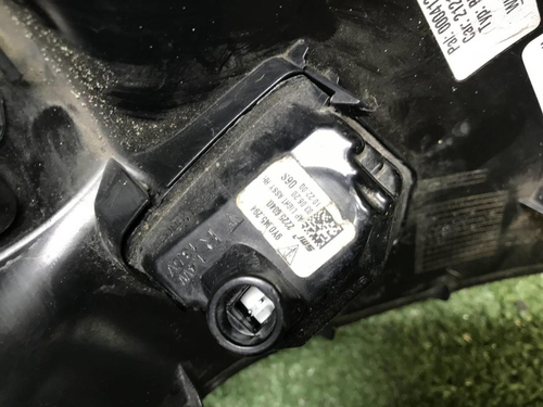 Крышка зеркала правая Porsche Cayenne 3 (17-нв)