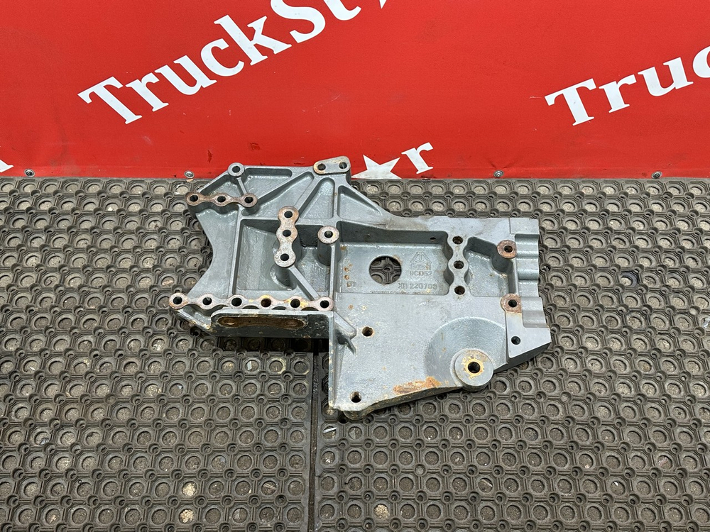 Кронштейн рессоры передней левый 2022г