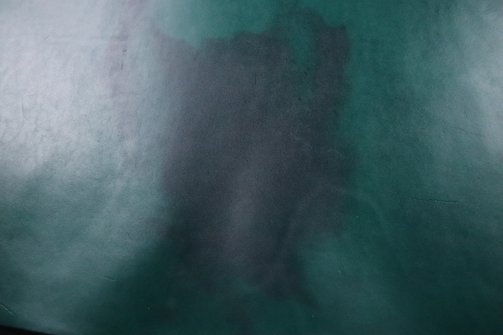 Уценка: 1,2-1,4 Юфть Хаки с лицевым покрытием 185дм²