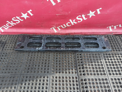 Подножка обслуживания верхняя