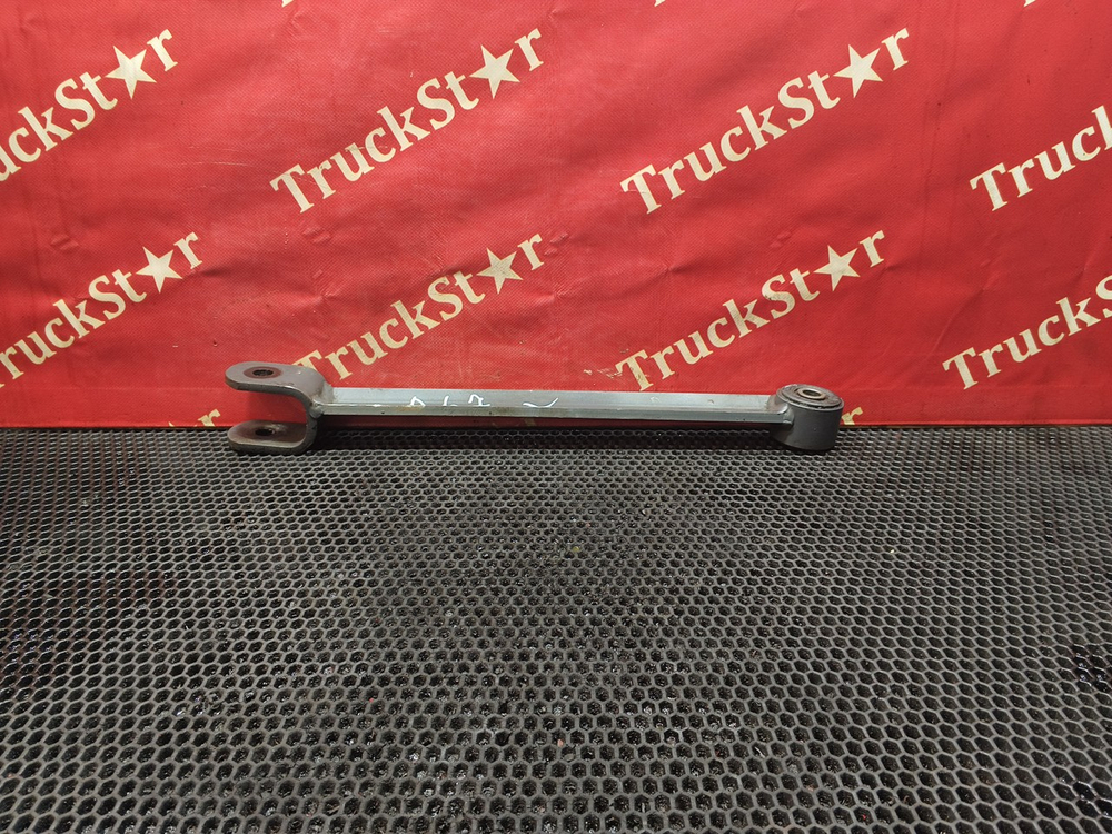 Стойка переднего стабилизатора 2020г.