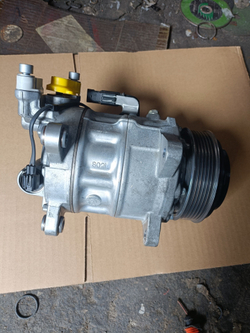 Компрессор кондиционера BMW G12 G38 530 730 740 B48