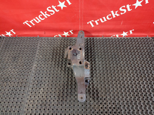 Кронштейн пневморессоры левый