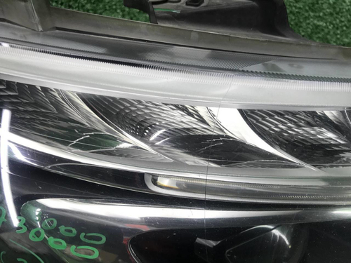 Фара правая Mercedes V W447 (2014-н.в.) LED