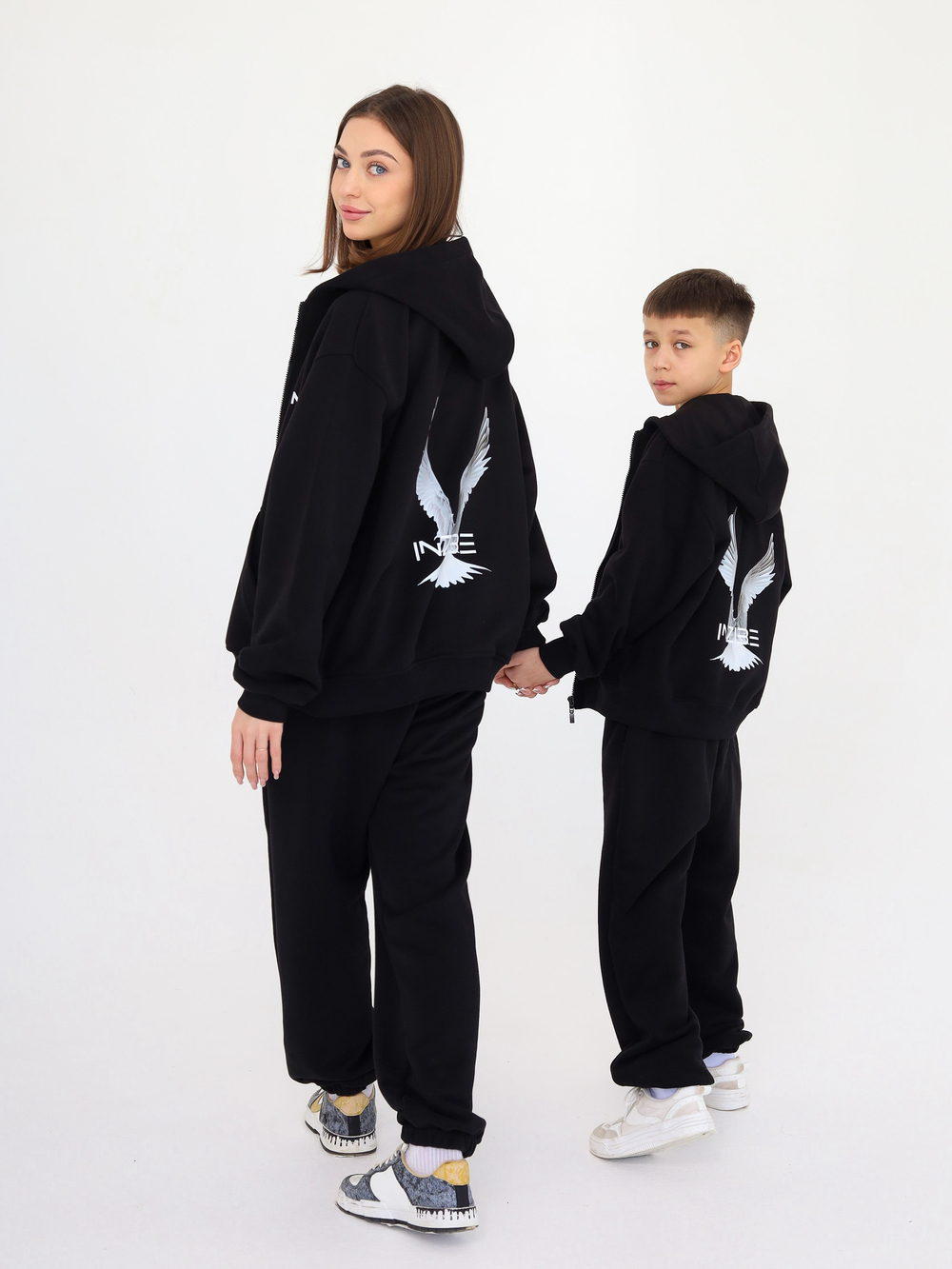 Костюм трикотажный женский Wings, черный