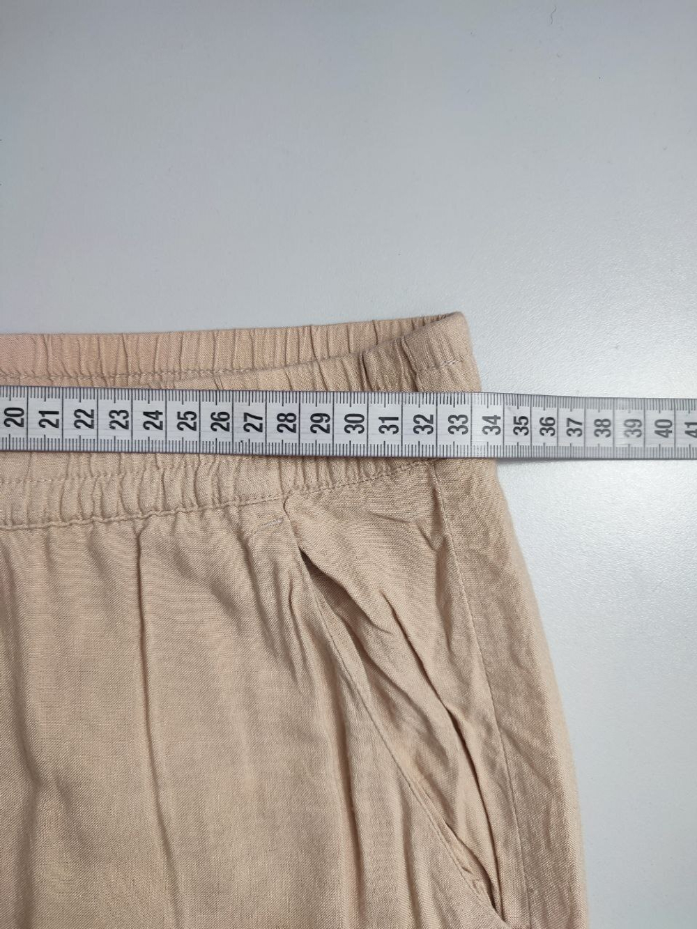 Брюки легкие бежевые 40-42 размер