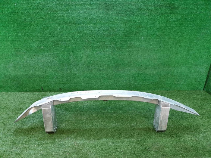 Усилитель передний BMW 3er G20 (2018-н.в.)