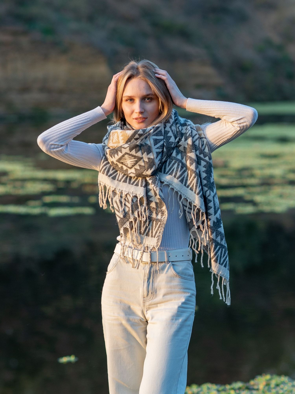 Шарф теплый с орнаментом Сканди