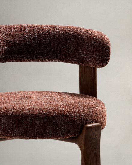 Барный стул Granite из коричневой синели и ясеня с отделкой орех 75 см