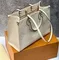 Сумка Louis Vuitton Onthego кремовый