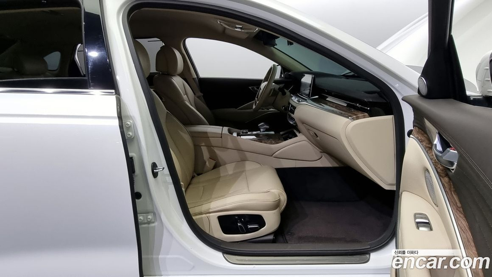 Kia The K9 (Quoris/K900) 3.8 GDI AWD (08.2020)