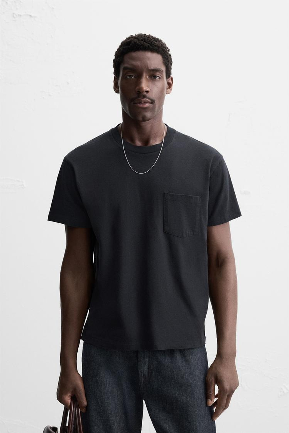 ZARA ФУТБОЛКА С КАРМАНОМ, МОРСКОЙ ТЕМНО-СИНИЙ