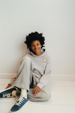 ZARA ХУДИ NIRVANA ®, ЖЕМЧУЖНО-СЕРЫЙ