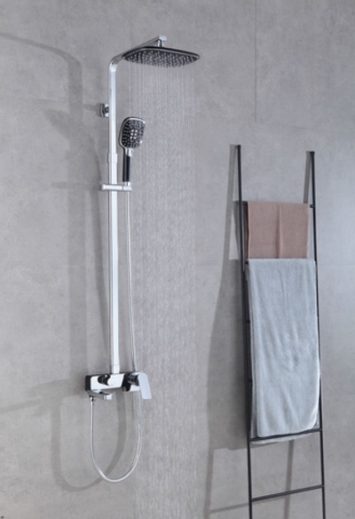 21061-C Душевой релинг (черный+хром) GANZER  (4/1шт)