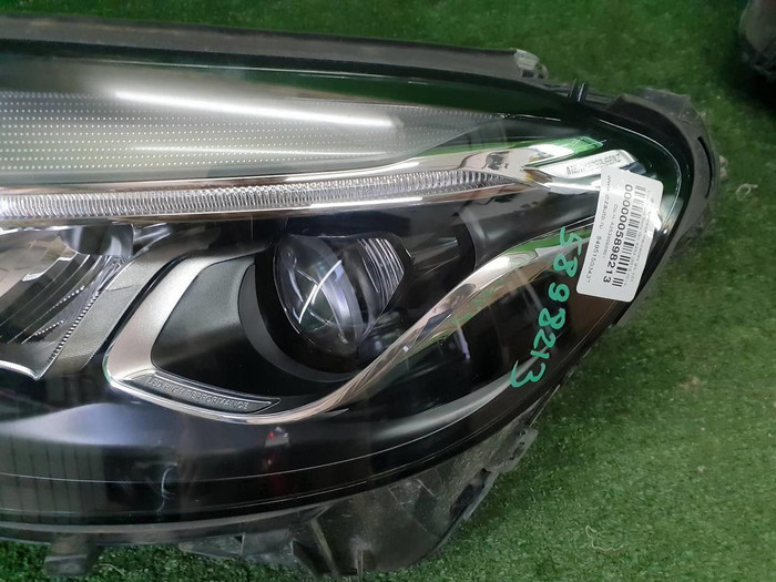 Фара левая Mercedes GLC X253 (2015-2019) LED